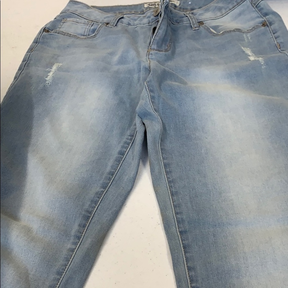 Jeans - Picture 2 of 2